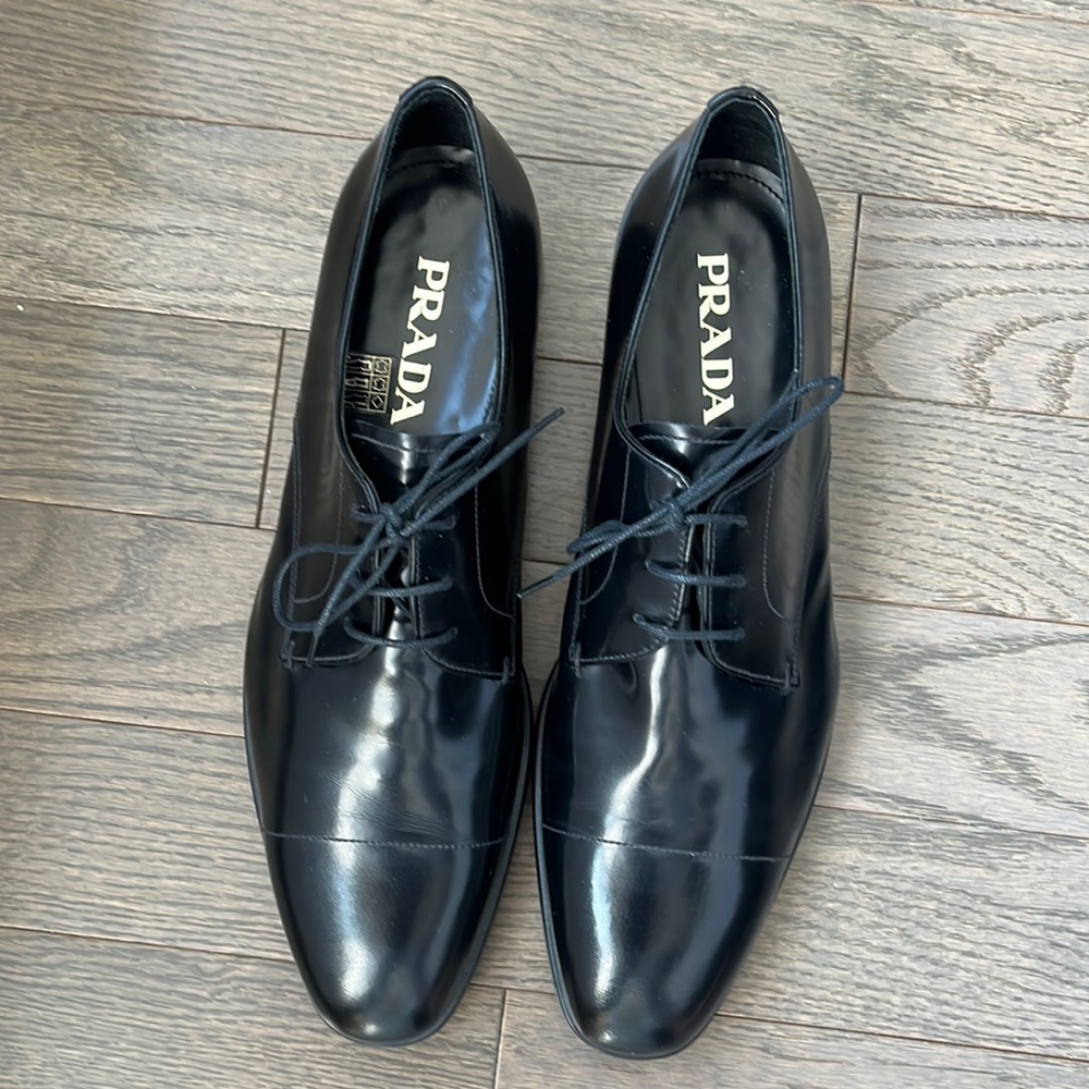 Prada Smooth Leather Lace-Up Dress Shoes with Toe Cap Detail